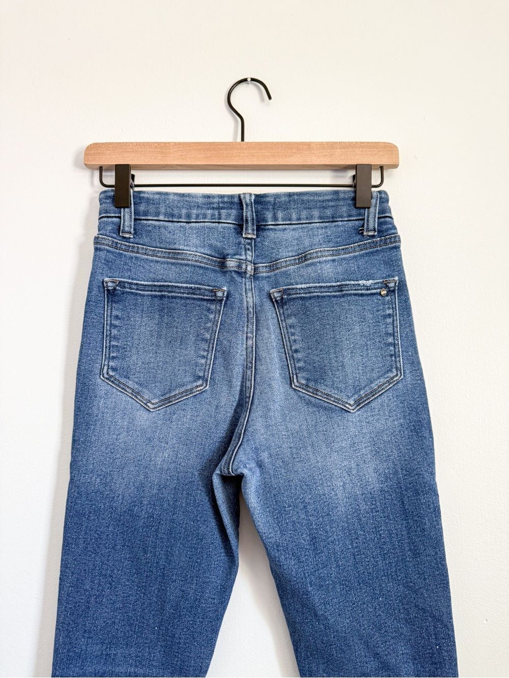 Mica Light Wash High Rise Skinny Jean Size 24 - Picture 6 of 9